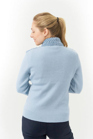 This Ladies Golf zip cardigan in Powder Blue is super soft and has been designed for ultimate comfort. It has a super soft faux fur collar and chest for style and warmth. Regular fit for a flattering silhouette