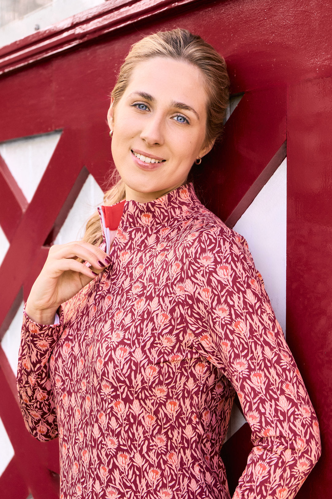 Pure Golf Ladies Arusha Long Sleeve Mid Layer Quarter Zip - Perennial Fields