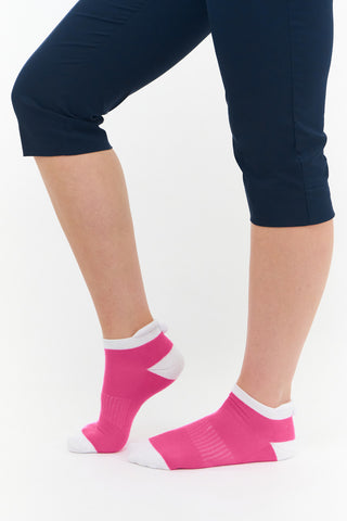 3 pair pack of ankle ladies golf socks, one pair in white with pink detail and two pairs in white with Pink heals, toe, cuff and thone e word golf along the sole. With coordinating colour pom pom on the heel to help the socks hold their position. Made from a soft, stretchy cotton blend fabric allowing breathability, with a cushioned sole and compression fit. They are suited to UK sizes between 4 and 7. 85% Cotton, 13% Polyester, 2% Elastane.