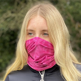 Lightweight Women's Golf Snood - Pink Feather Design